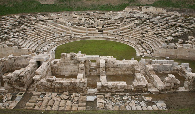 larissa_ancient-theater