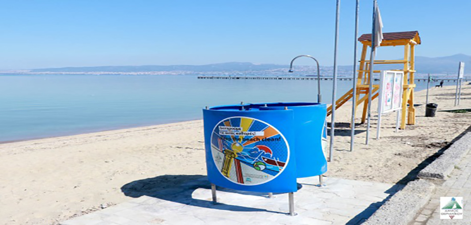 Καινοτόμος λουτρικός εξοπλισμός στην παραλία της Περαίας