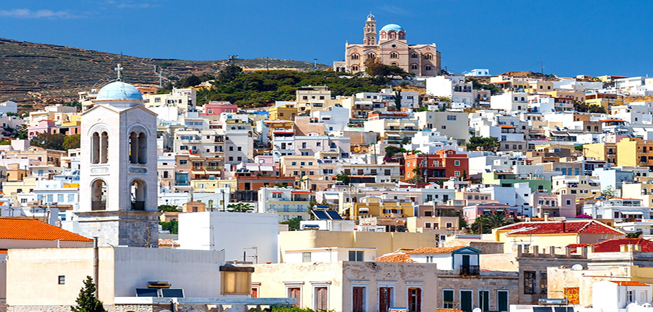 Πρωταγωνιστικός ο ρόλος της Σύρου στο μαθητικό τουρισμό
