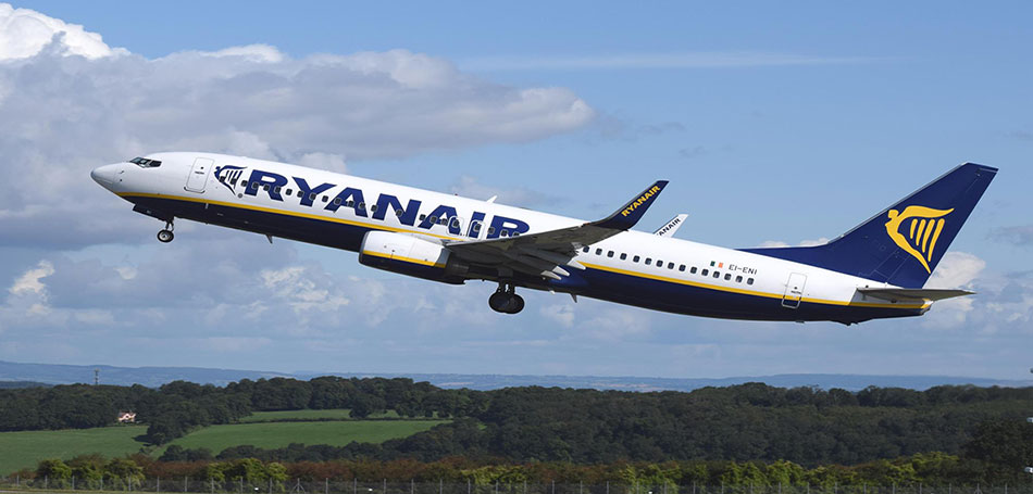 Τέσσερα νέα δρομολόγια προς Καλαμάτα από τη Ryanair