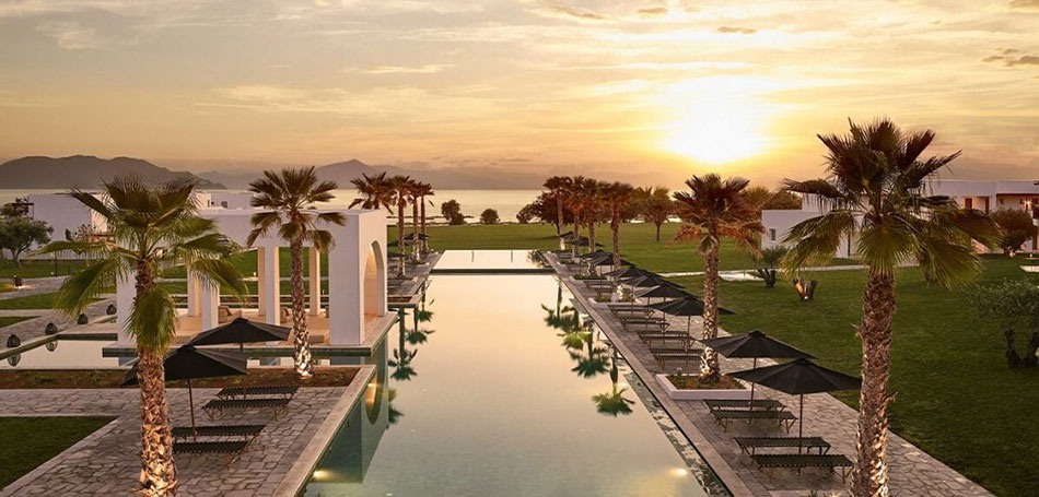 Τo Grecotel Casa Marron άνοιξε τις πύλες του 