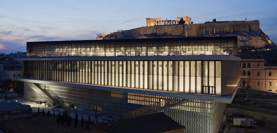 Πόλος έλξης τουριστών το μουσείο της Ακρόπολης