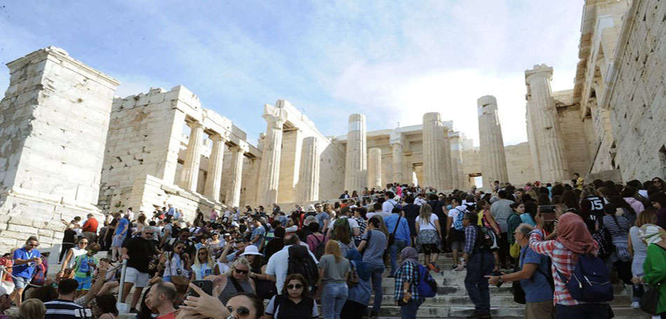 Αυξημένα τα τουριστικά έσοδα στο πεντάμηνο Ιανουαρίου Μαΐου