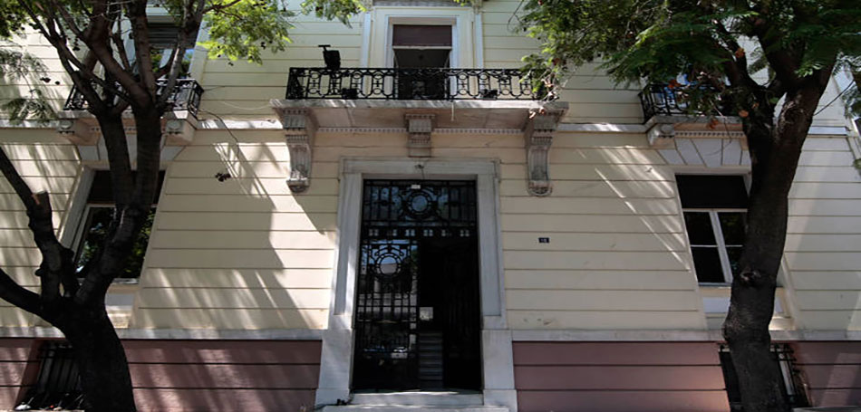 Πολυτελές ξενοδοχείο το ιστορικό κτίριο της Ρηγίλλης