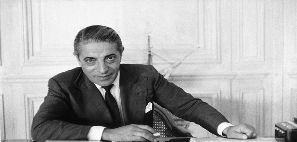 Βγαίνουν στο σφυρί τα έπιπλα του Αριστοτέλη Ωνάση