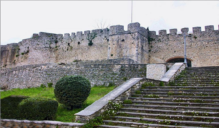 kastro-artas