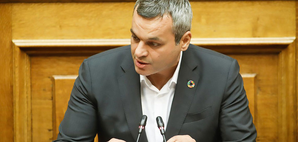 Ελεύθερη πρόσβαση σε μουσεία/αρχαιολογικούς χώρους για τρίτεκνους και πολύτεκνους ζητά ο Μαμουλάκης