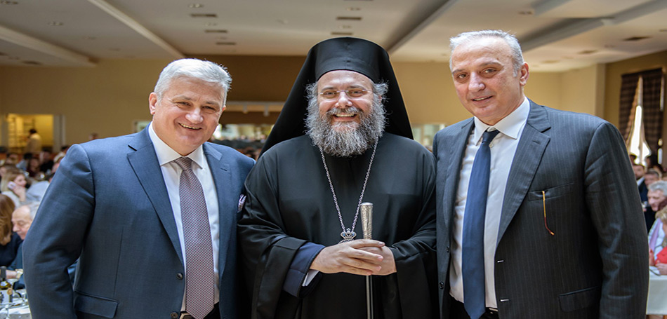 700.000€ στα Νοσοκομεία Θεσσαλίας και Ξάνθης απ’ τους αδελφούς Σαράντη