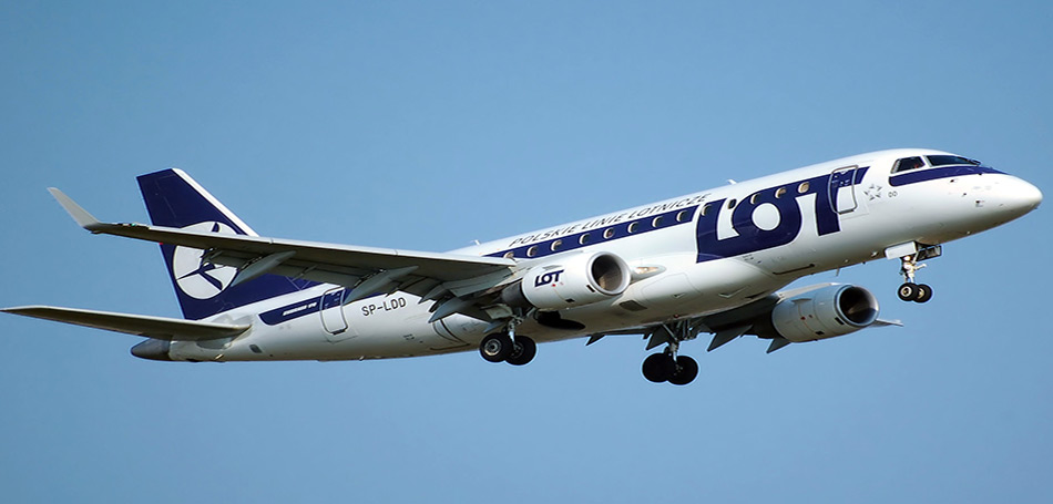 LOT: Περισσότερες πτήσεις προς ελληνικούς προορισμούς