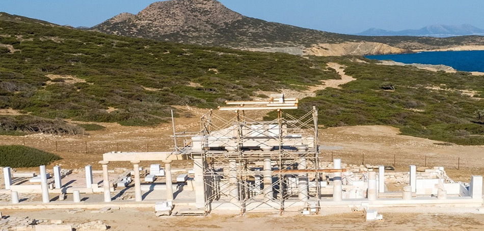 Ανασκαφές και αναστηλώσεις σε δύο νησίδες δίπλα στην Αντίπαρο