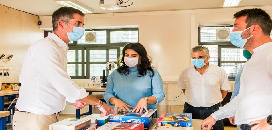 Η πρώτη βιβλιοθήκη STEM σε σχολείο του Κολωνού