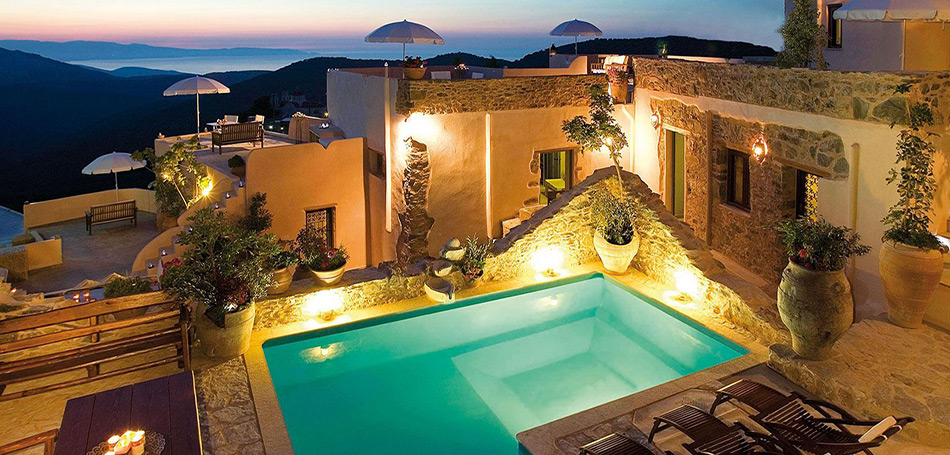 Η Aria Hotels ενισχύει την παρουσία της στη Μάνη