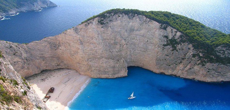 Επιχορηγήσεις για νέα ξενοδοχεία στην Χαλκιδική και στην Ζάκυνθο