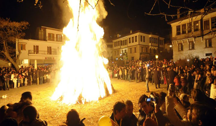 mpoumpouna-kastoria-gnoristetinellada