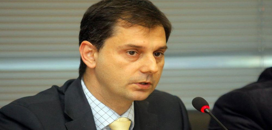 Καμία απαγόρευση στο να επισκεφτεί κάποιος τη χώρα μας ακόμη και αν δεν έχει εμβολιαστεί
