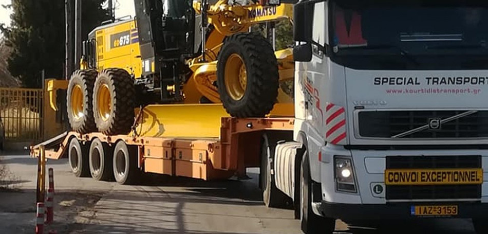 Υπερσύγχρονο γκρέιντερ προμηθεύτηκε ο δήμος Ωραιοκάστρου