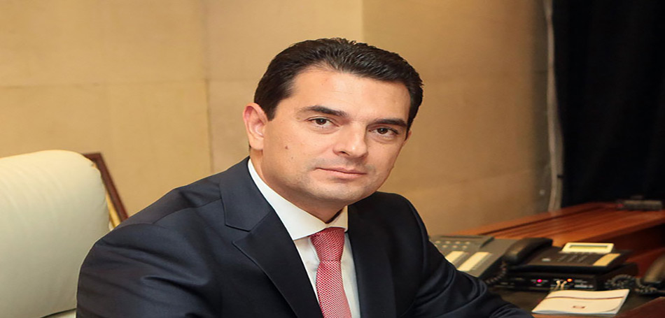 Συνεργασία με γαλλικές επιχειρήσεις για τη δημιουργία κλιματικά ουδέτερου ελληνικού νησιού