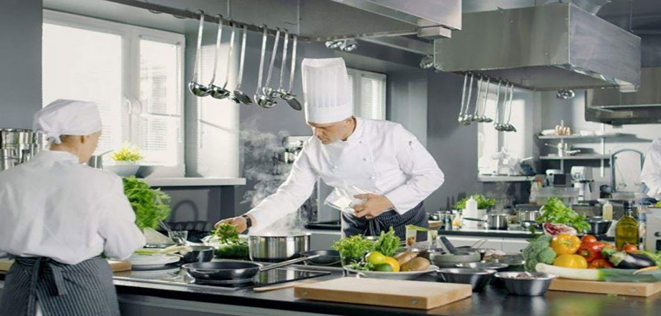 «Hotel Kitchen: Εδώ το φαγητό έχει αξία»